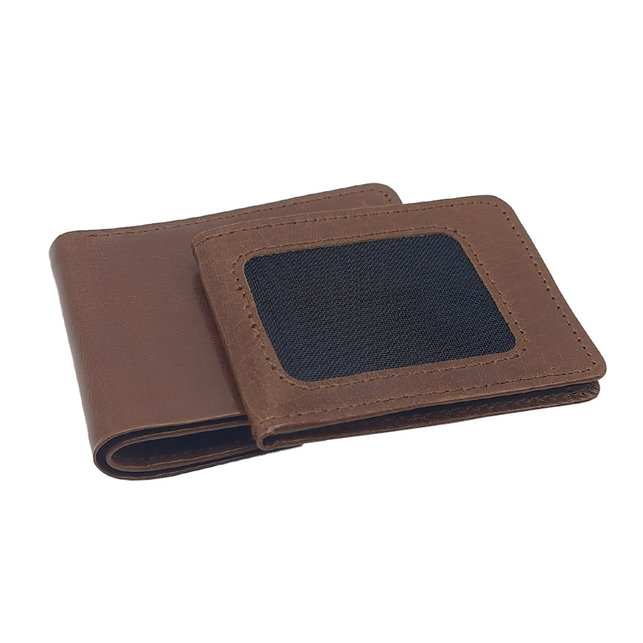 Chicora Bifold Wallet Detached Card Holder
